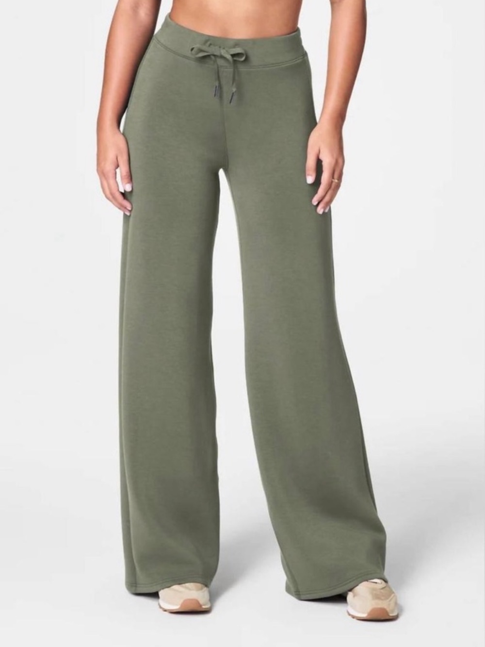 BNWT SPANX® AirEssentials Wide Leg Pant - Clover